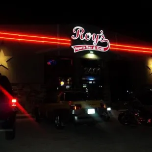 Roy's Bar