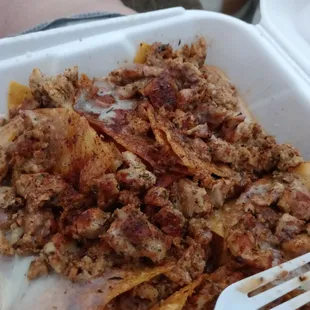 Nachos with blackened chicken