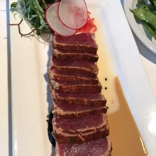 Roy's Original Blackened Ahi*