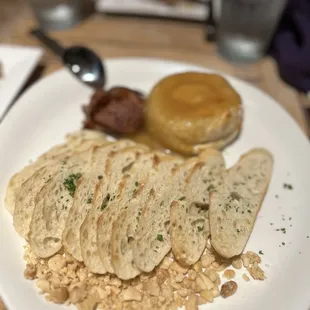 Baked Brie with pear and honey