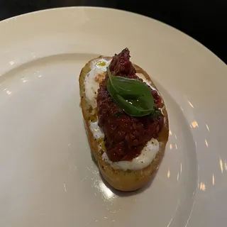 Stracciatella Bruschetta