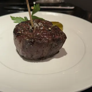 Center Cut 8oz Filet Mignon*