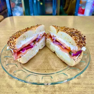 Lox bagel