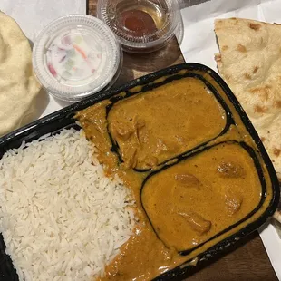 Non Veg Meal(Comes with 2 curries,Rice,Naan,Papad,Desert)