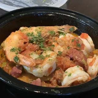SHRIMP AND GRITS