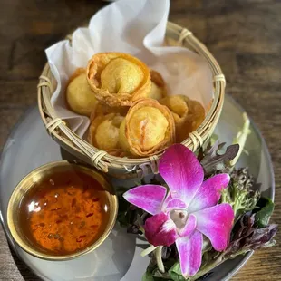 Cheesy Crab Rangoon