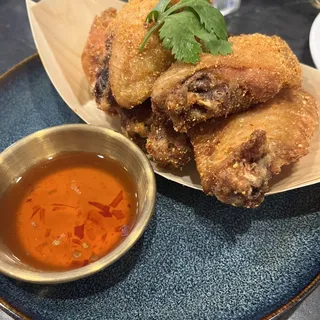 Larb Wings