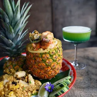 Royal Pineapple Fried Rice with crispy soft shell and shrimp