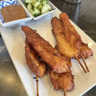 Chicken or Pork Satay
