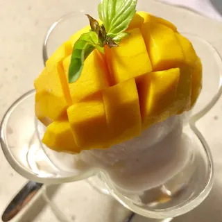 MANGO / SWEET STICKY RICE