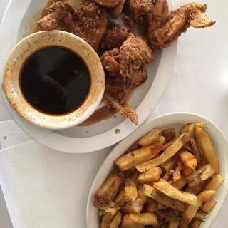 Rubbies Famous Motor Oil Wings