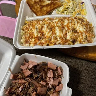 This was a potato with salad and toast. I asked for my brisket and bologna on the side. The meat usually just comes on top.