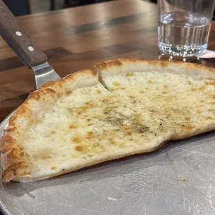 Bianca Pizza