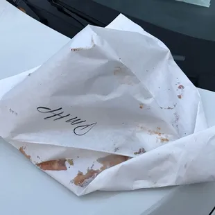 The unique way they tent package the pizza!