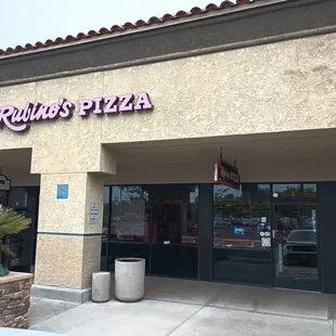 Wide view of Rubino's pizza