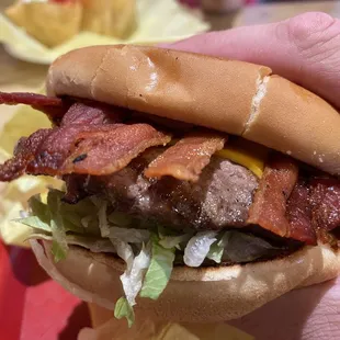 Bacon Burger w/ Cheese