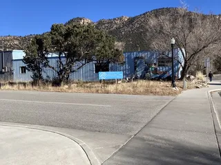 New Bees Thrift Store