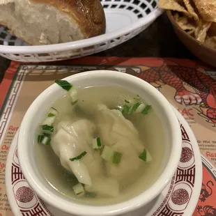 Wonton soup with yeast rolls