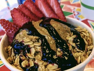 Pura Vida Acai Cafe