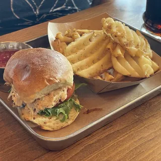 1 Slider - Kids Meal