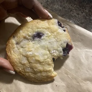 Lemon-Blueberry Cookie