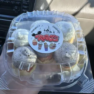 Stuffed strawberries