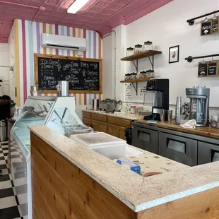 Menu &amp; dip cabinet