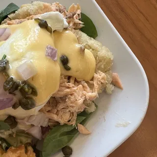 Hot-Smoked Salmon Omelet