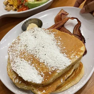 Classic Buttermilk Pancake