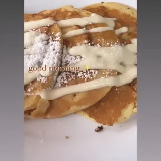 Cinnamon Swirl Pancakes