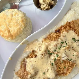 Fried Catfish & Grits