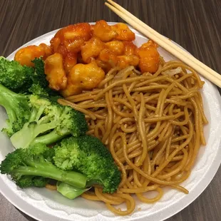 Mango chicken with broccoli &amp; noodles.