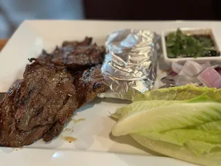 Sap's Ver Fine Thai Cuisine