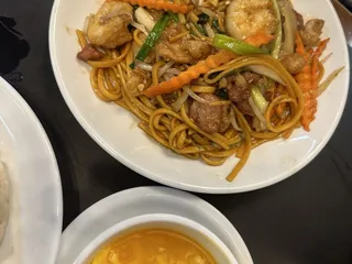 Moo Goo Chinese Restaurant