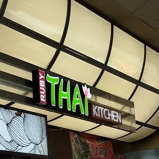 the sign for ruby thai kitchen