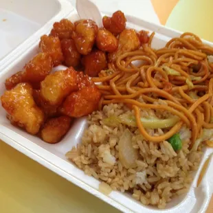 food, ramen and noodles