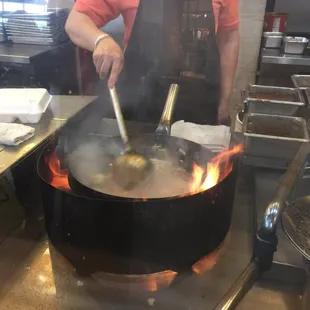 Cook in wok action!!