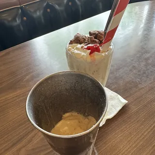 Reese's Peanut Butter Cup Shake
