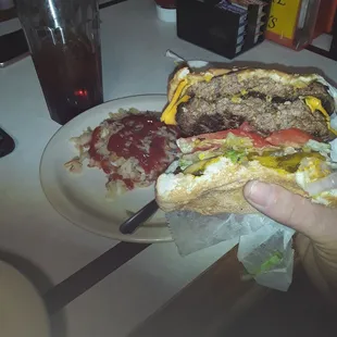 77Cheesebirger/Hashbrowns.