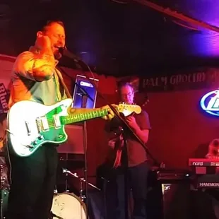 Eric Lindell @ Ruby's