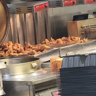 Deep Fried Chicken Wings