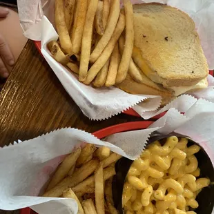 Kids grilled cheese and Mac n cheese