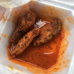 chicken wings, fried chicken, poultry, bbq chicken, chicken, fried chicken wings, bbq wings, chicken wings and fried chicken, food
