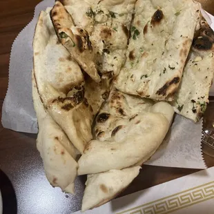 Garlic naan