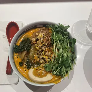 Pumpkin curry ramen - only veggie option