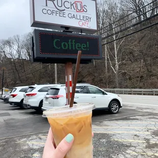 Iced Caramel Macchiato