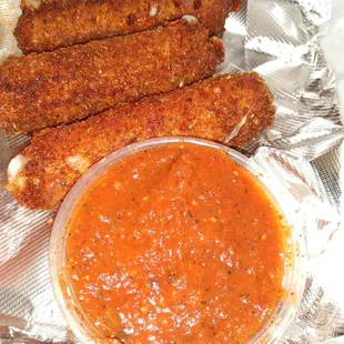 Mozzarella sticks and Newcastle marinara