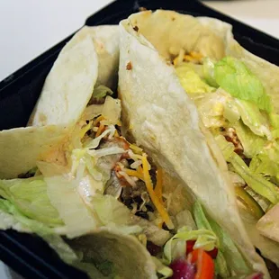flour tacos w/ ground beef