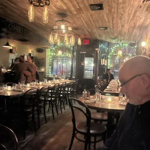 Restaurant ambience