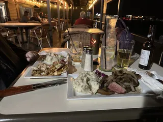 Bootleggers Bar & Grill